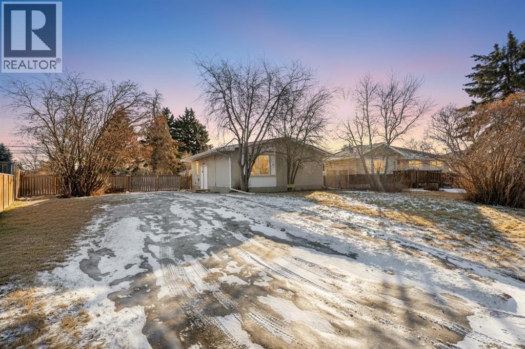 4720 Fordham Crescent Se, Calgary, AB - Outdoor
