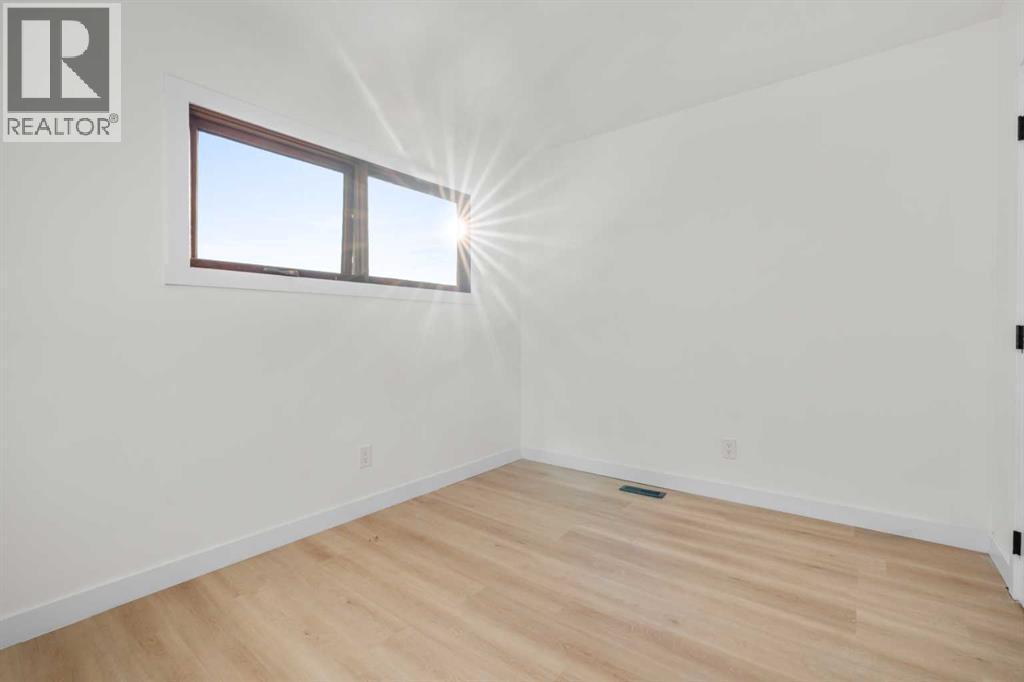 4720 Fordham Crescent Se, Calgary, AB - Indoor Photo Showing Other Room