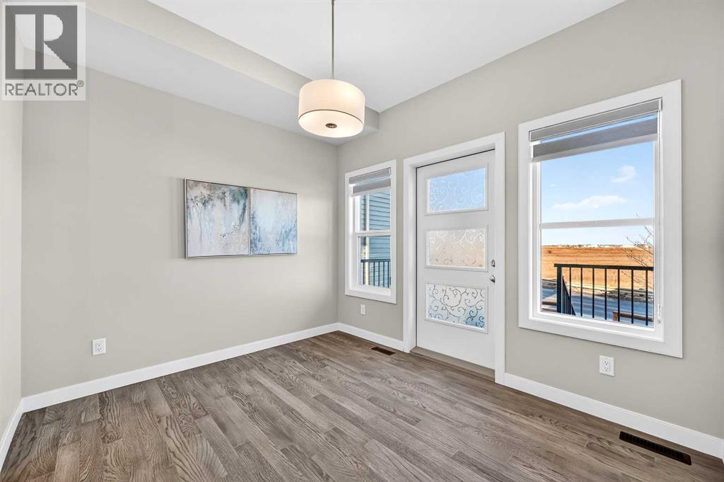 77 Belvedere Drive Se, Calgary, AB - Indoor Photo Showing Other Room