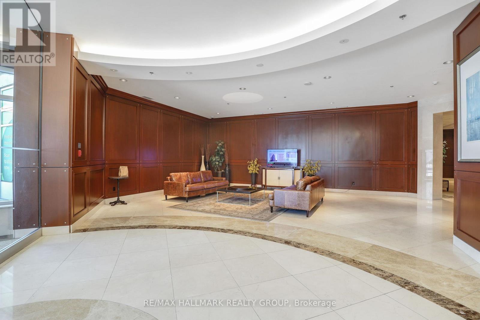 504 - 200 Rideau Street, Ottawa, ON - Indoor Photo Showing Other Room