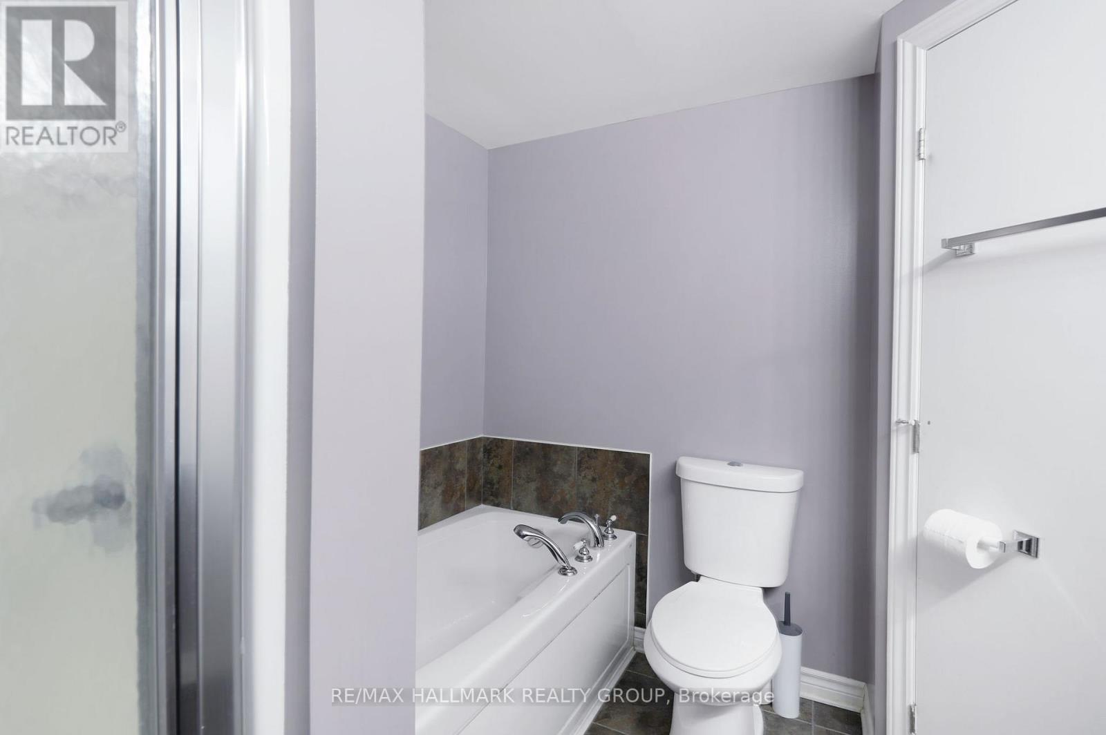 504 - 200 Rideau Street, Ottawa, ON - Indoor Photo Showing Bathroom