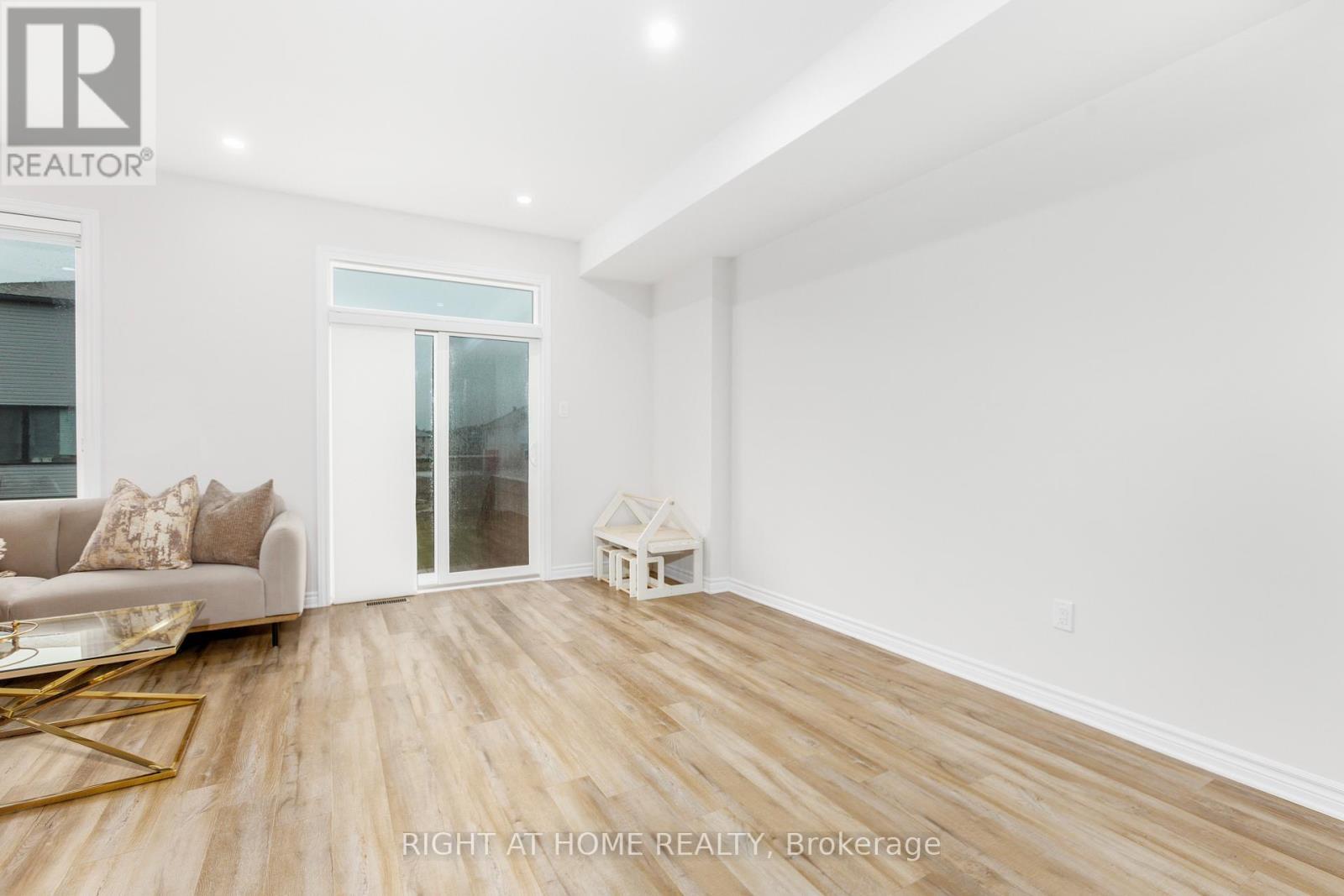 65 Esban Drive, Ottawa, ON - Indoor