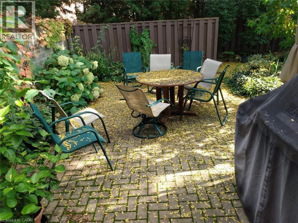 259 Old Post Road, Waterloo, ON - Outdoor With Deck Patio Veranda