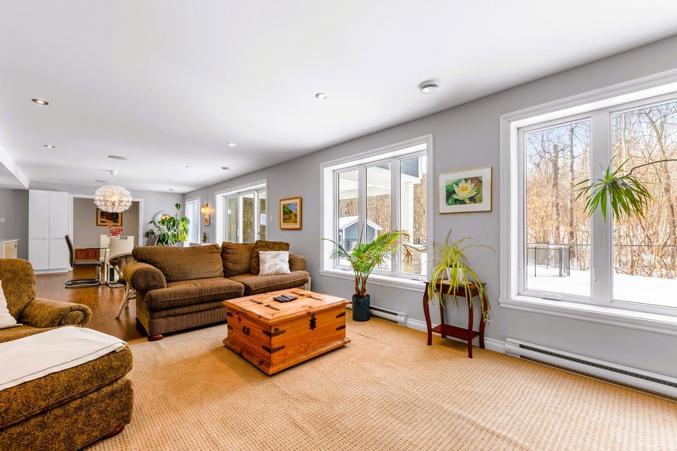 Salle familiale - 72 Tsse Du Ruisseau, Saint-Basile-Le-Grand, QC - Indoor Photo Showing Living Room
