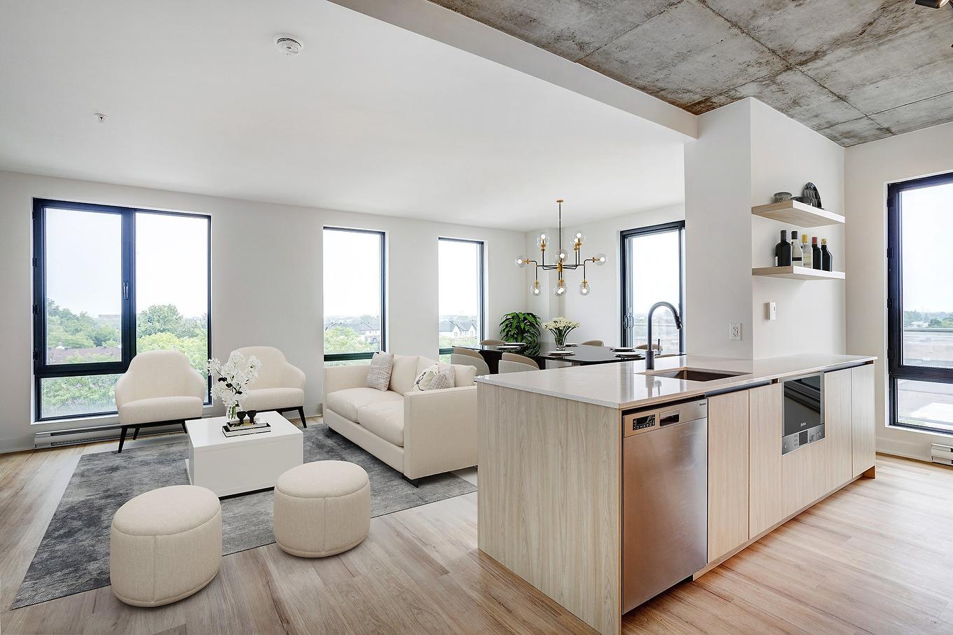 Salon - 512-2141 Rue Léger, Montréal (Lasalle), QC - Indoor