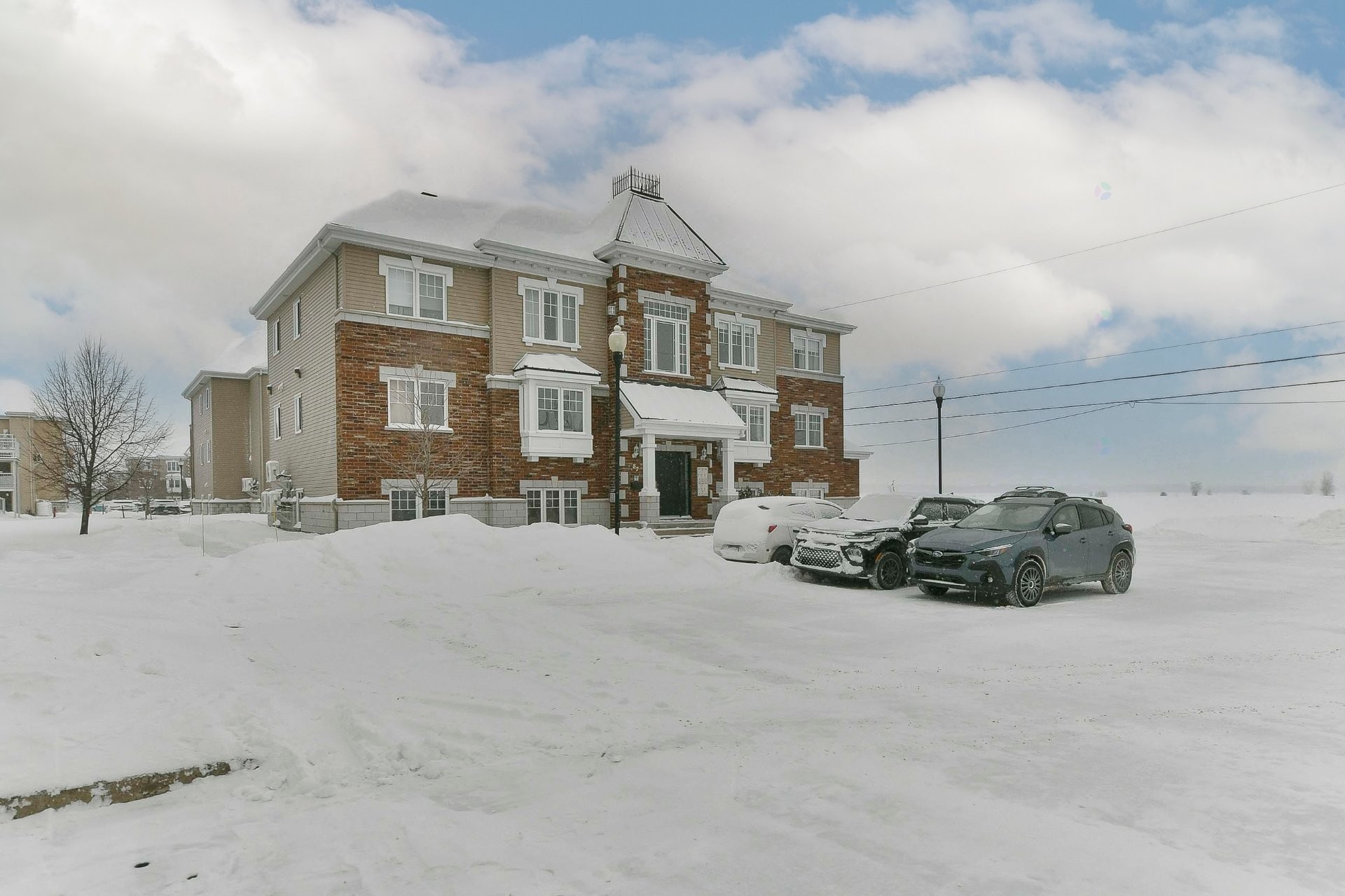 Front of Structure - 202-87 Mtée De St-Sulpice, Saint-Sulpice, QC - Outdoor