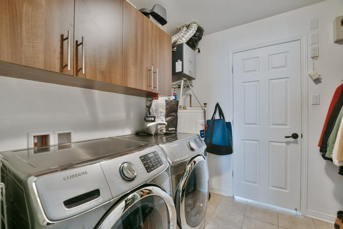 Laundry room - 202-87 Mtée De St-Sulpice, Saint-Sulpice, QC - Indoor Photo Showing Laundry Room