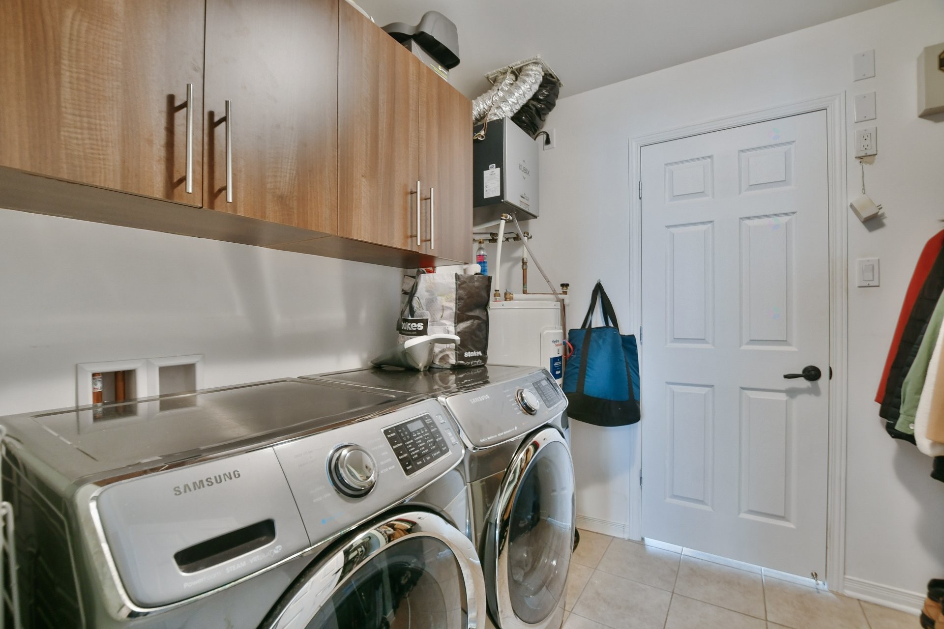 Laundry - 202-87 Mtée De St-Sulpice, Saint-Sulpice, QC - Indoor Photo Showing Laundry Room