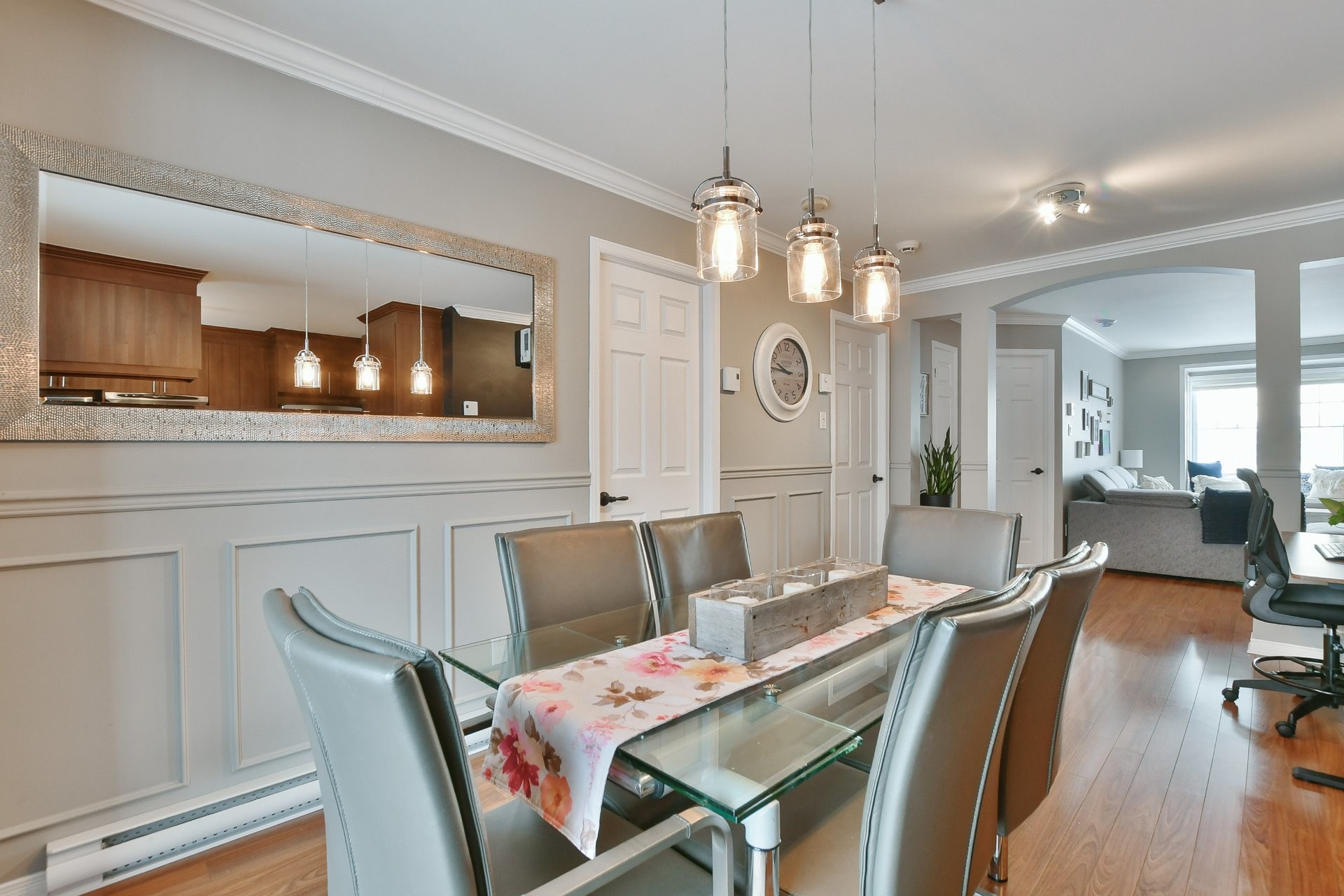 Dining Room - 202-87 Mtée De St-Sulpice, Saint-Sulpice, QC - Indoor Photo Showing Dining Room