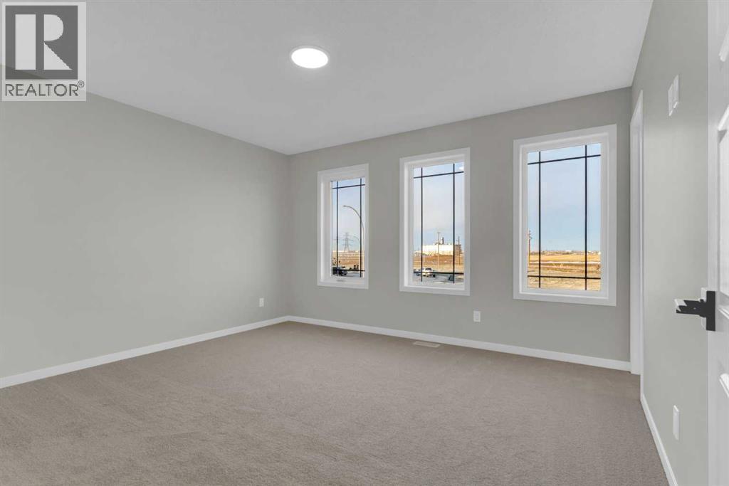Master Bedroom - 15 Corner Glen Drive Ne, Calgary, AB - Indoor Photo Showing Other Room