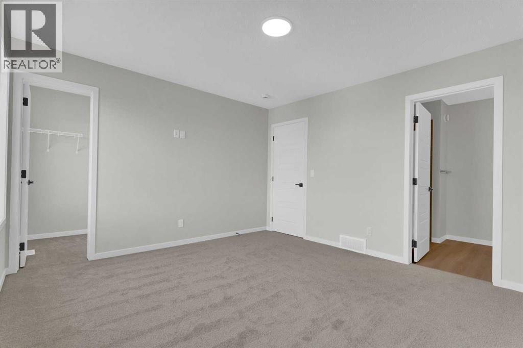 Master Bedroom - 15 Corner Glen Drive Ne, Calgary, AB - Indoor Photo Showing Other Room