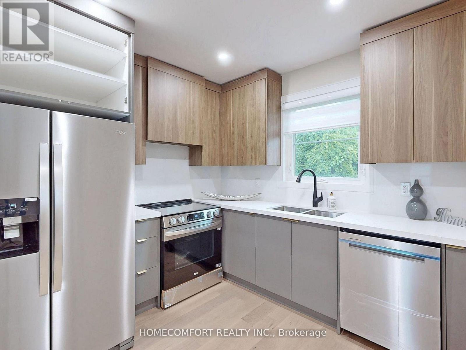 270 Brighton Avenue, Toronto, ON - Indoor Photo Showing Kitchen With Double Sink