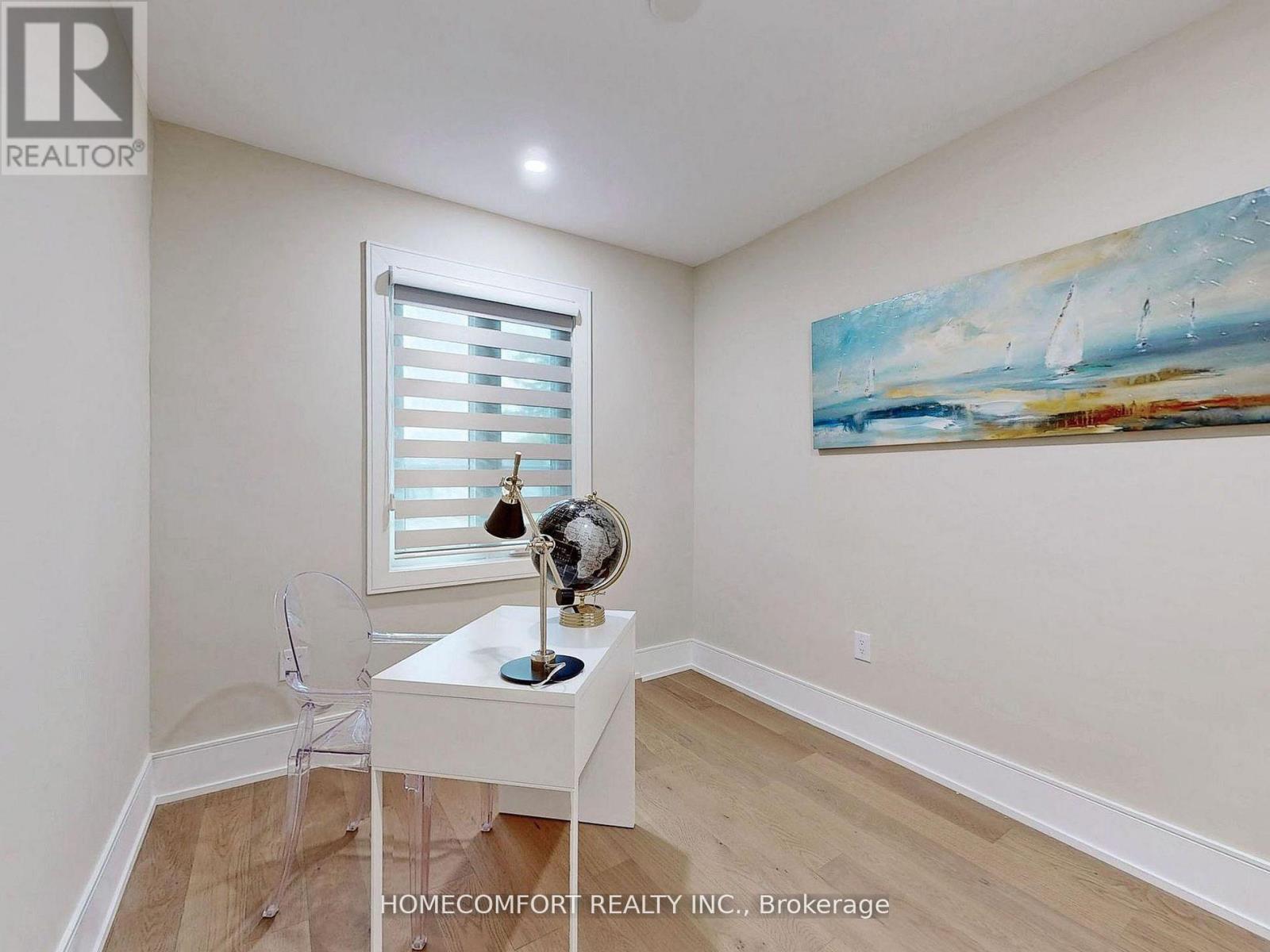 270 Brighton Avenue, Toronto, ON - Indoor Photo Showing Office