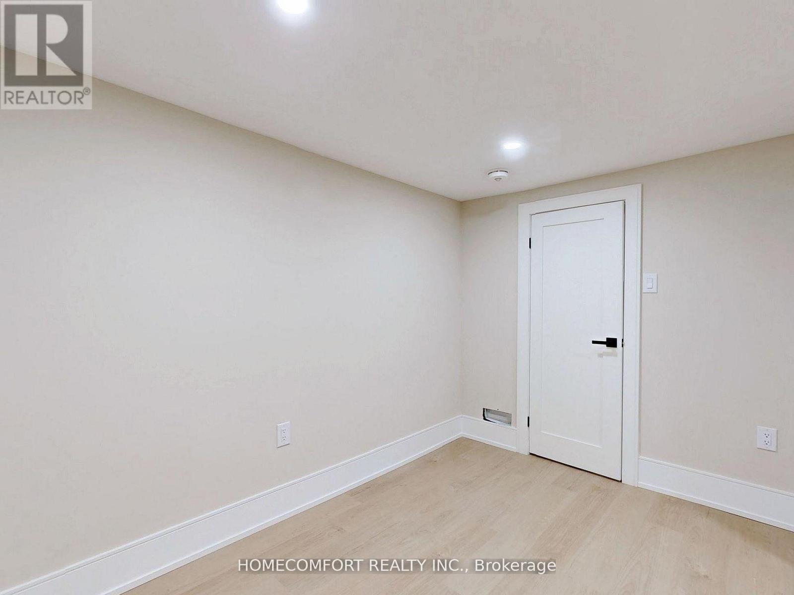 270 Brighton Avenue, Toronto, ON - Indoor Photo Showing Other Room