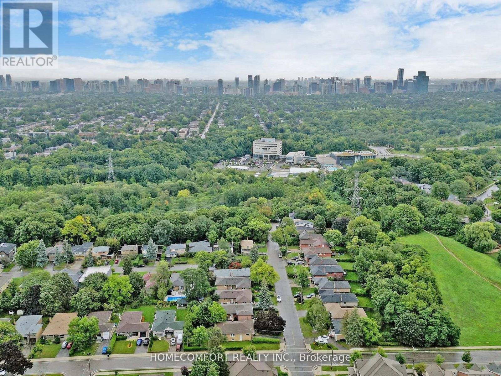 270 Brighton Avenue, Toronto, ON - Outdoor With View