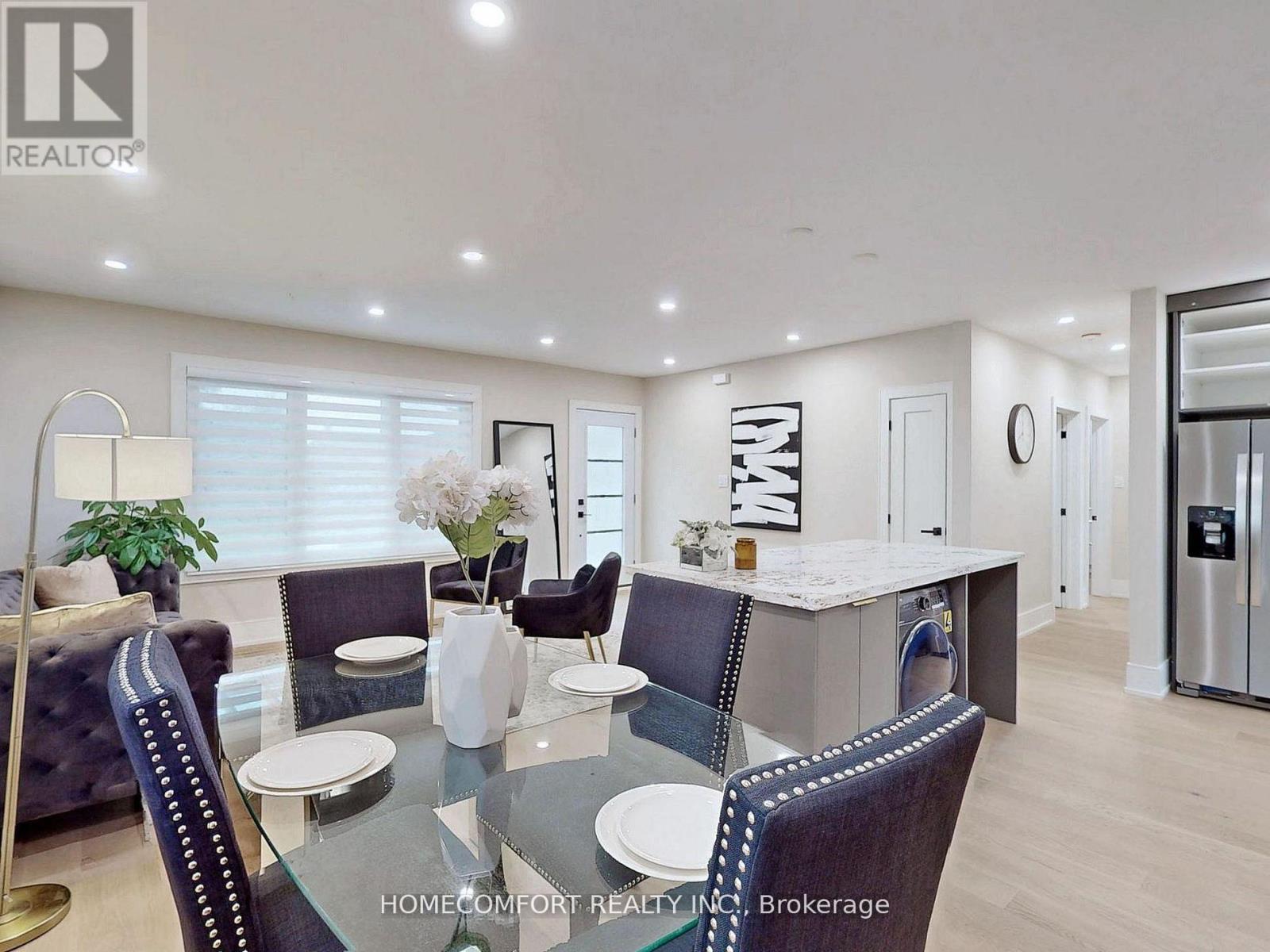 270 Brighton Avenue, Toronto, ON - Indoor Photo Showing Dining Room