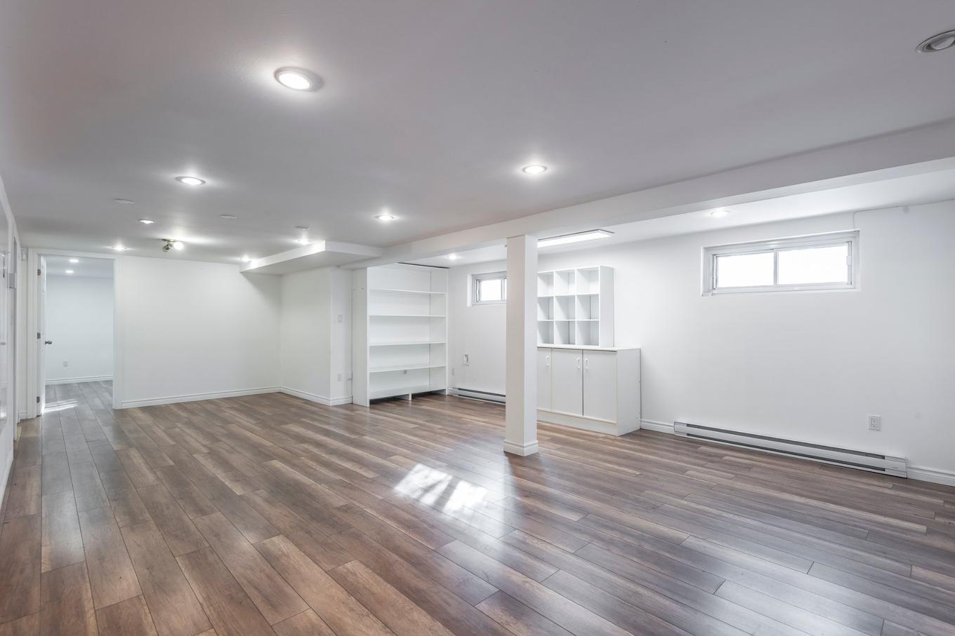 Sous-sol - 5727 Av. Smart, Côte-Saint-Luc, QC - Indoor