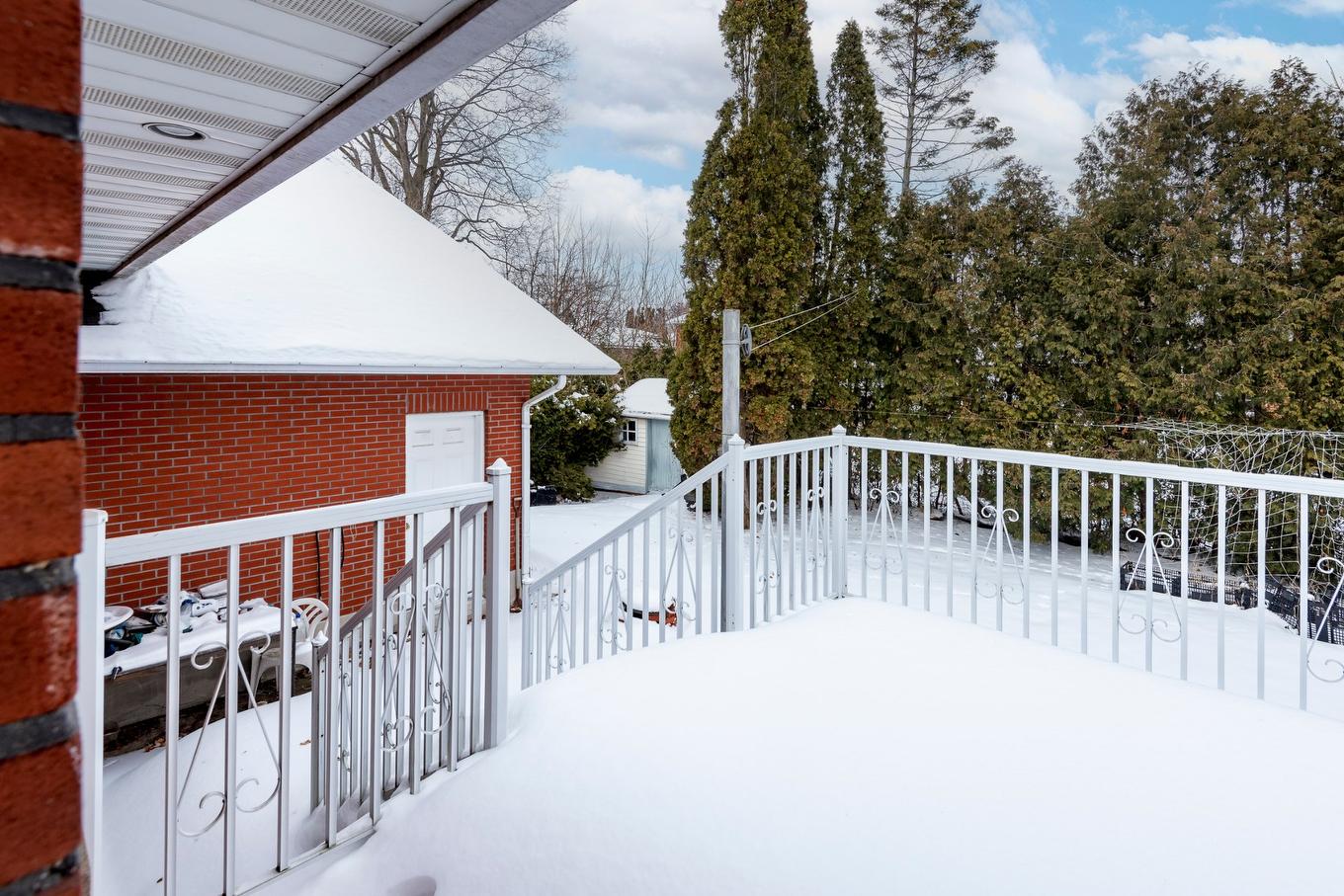 Terrasse - 5727 Av. Smart, Côte-Saint-Luc, QC - Outdoor With Exterior