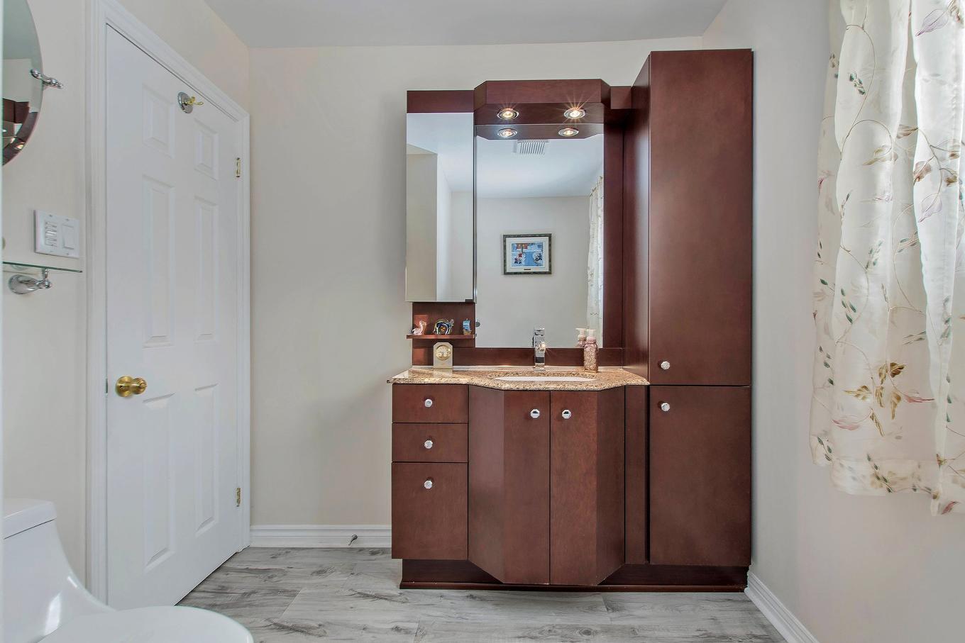 Bathroom - 3288 Rue Amitié, Mascouche, QC - Indoor Photo Showing Bathroom