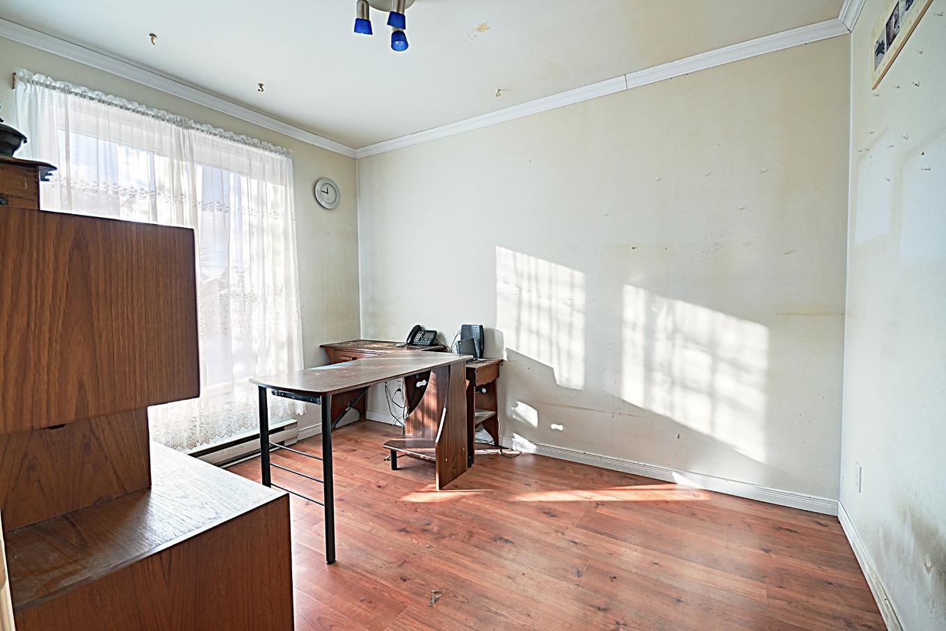 Chambre à coucher - 142 Rue Jos-Monferrand, Québec (Beauport), QC - Indoor Photo Showing Office