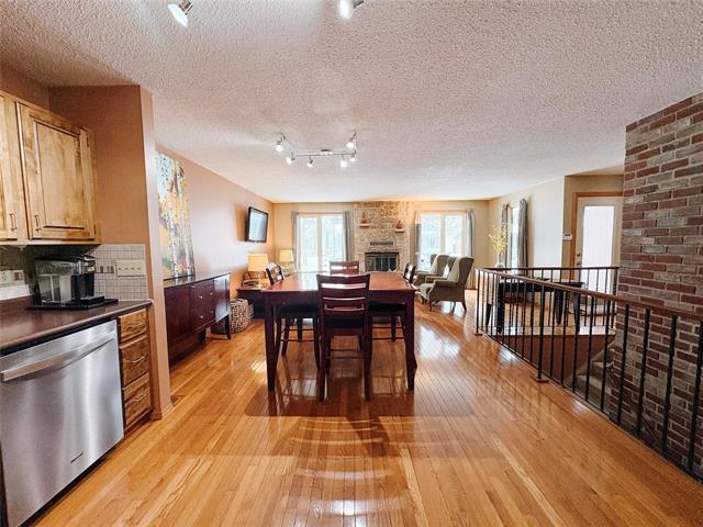 79 Thurlby Rd, Winnipeg, MB