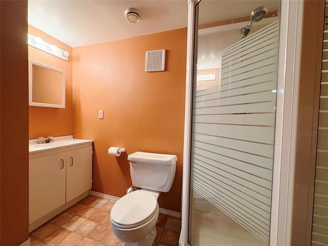 79 Thurlby Rd, Winnipeg, MB