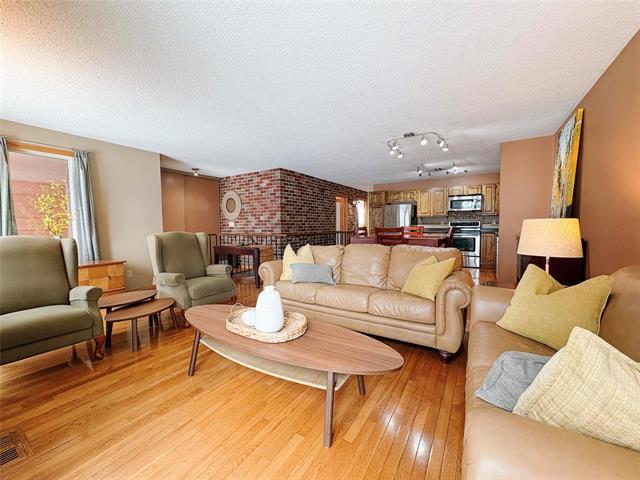 79 Thurlby Rd, Winnipeg, MB