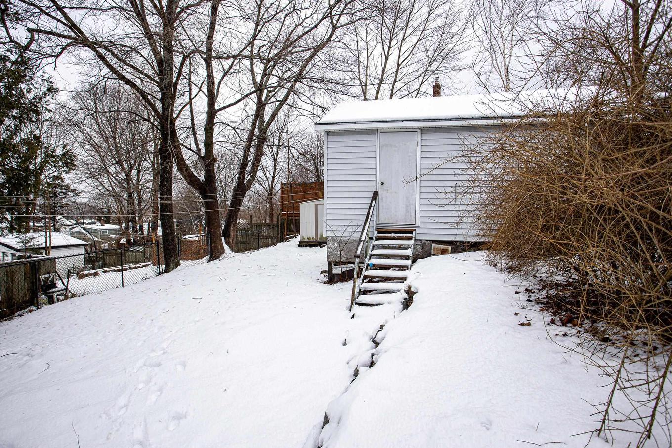 11 Maynard Street, Dartmouth, NS