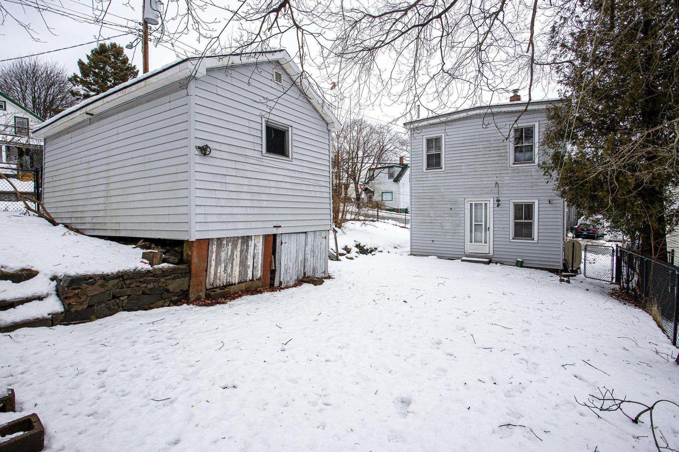 11 Maynard Street, Dartmouth, NS