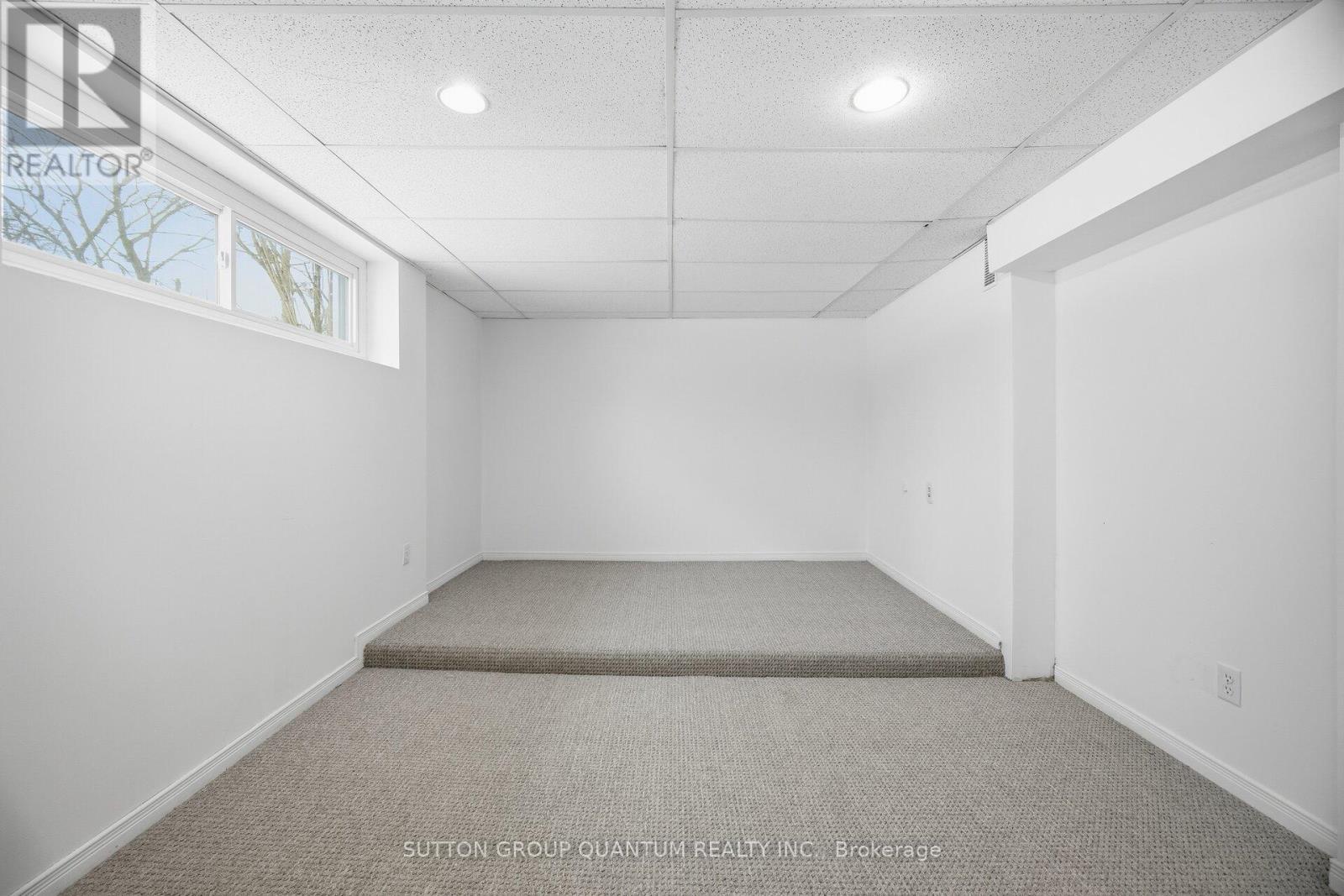 1241 Bray Court, Mississauga, ON - Indoor Photo Showing Other Room