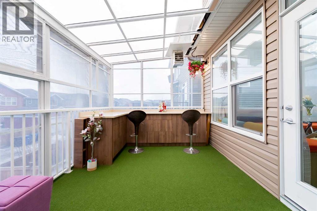 99 Evansglen Circle Nw, Calgary, AB - Outdoor With Exterior