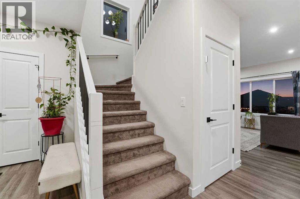 30 Thayer Close, Red Deer, AB - Indoor Photo Showing Other Room