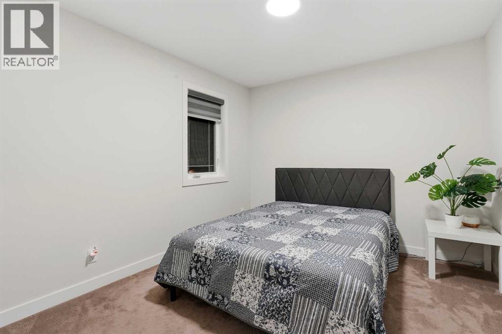 30 Thayer Close, Red Deer, AB - Indoor Photo Showing Bedroom