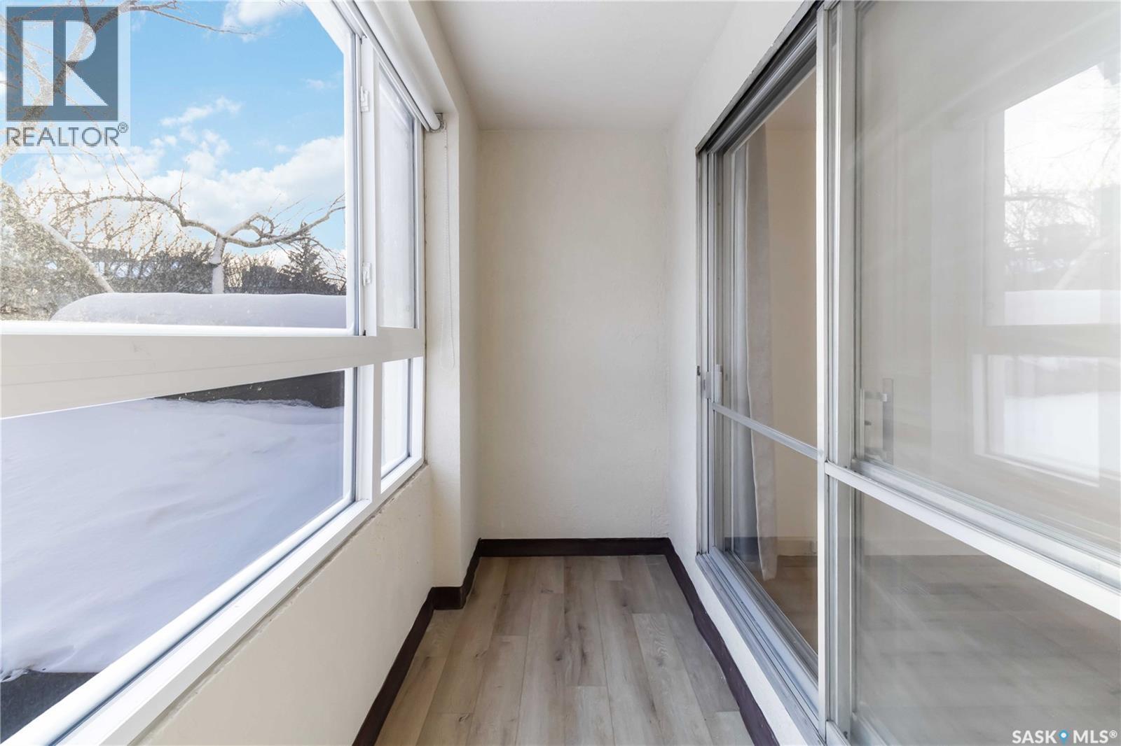 103 525 3Rd Avenue N, Saskatoon, SK - Indoor Photo Showing Other Room