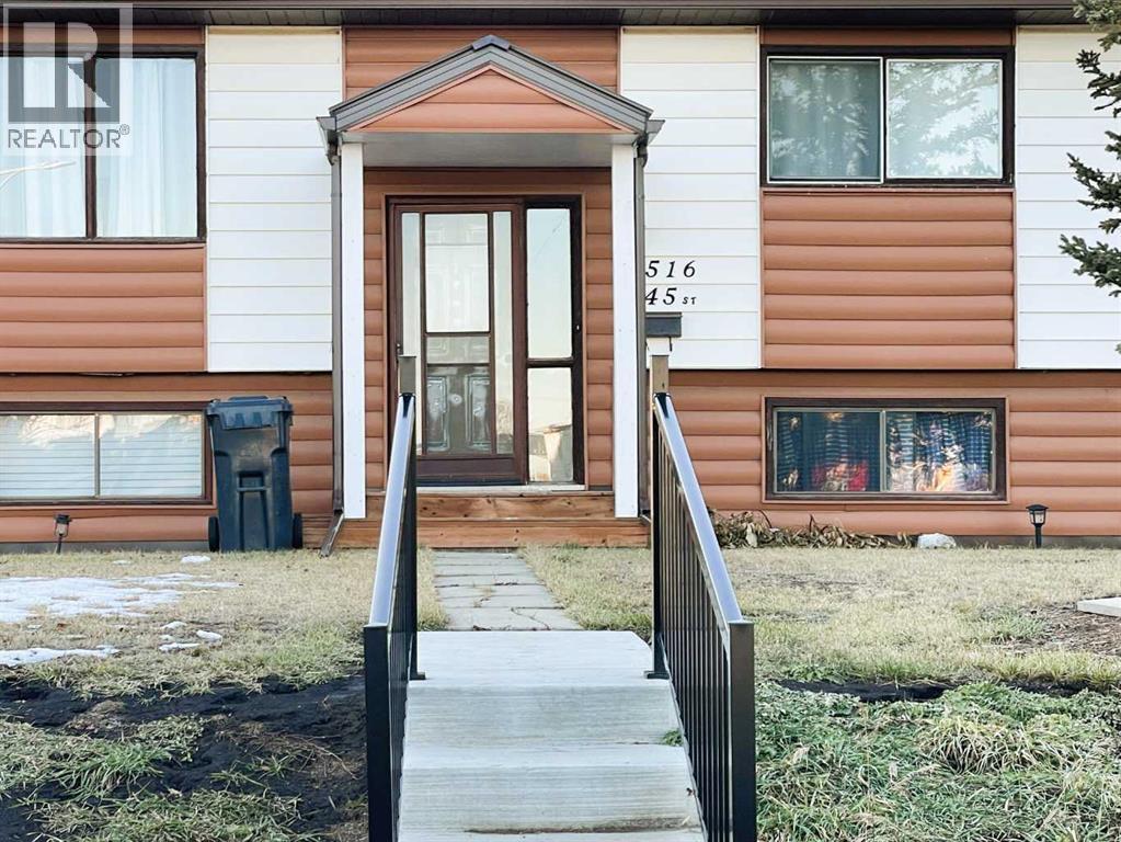 4516 45 Street, Rycroft, AB - Outdoor With Exterior