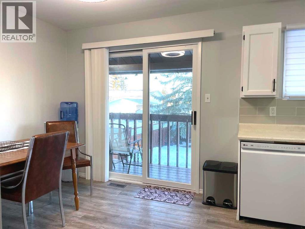 4516 45 Street, Rycroft, AB - Indoor