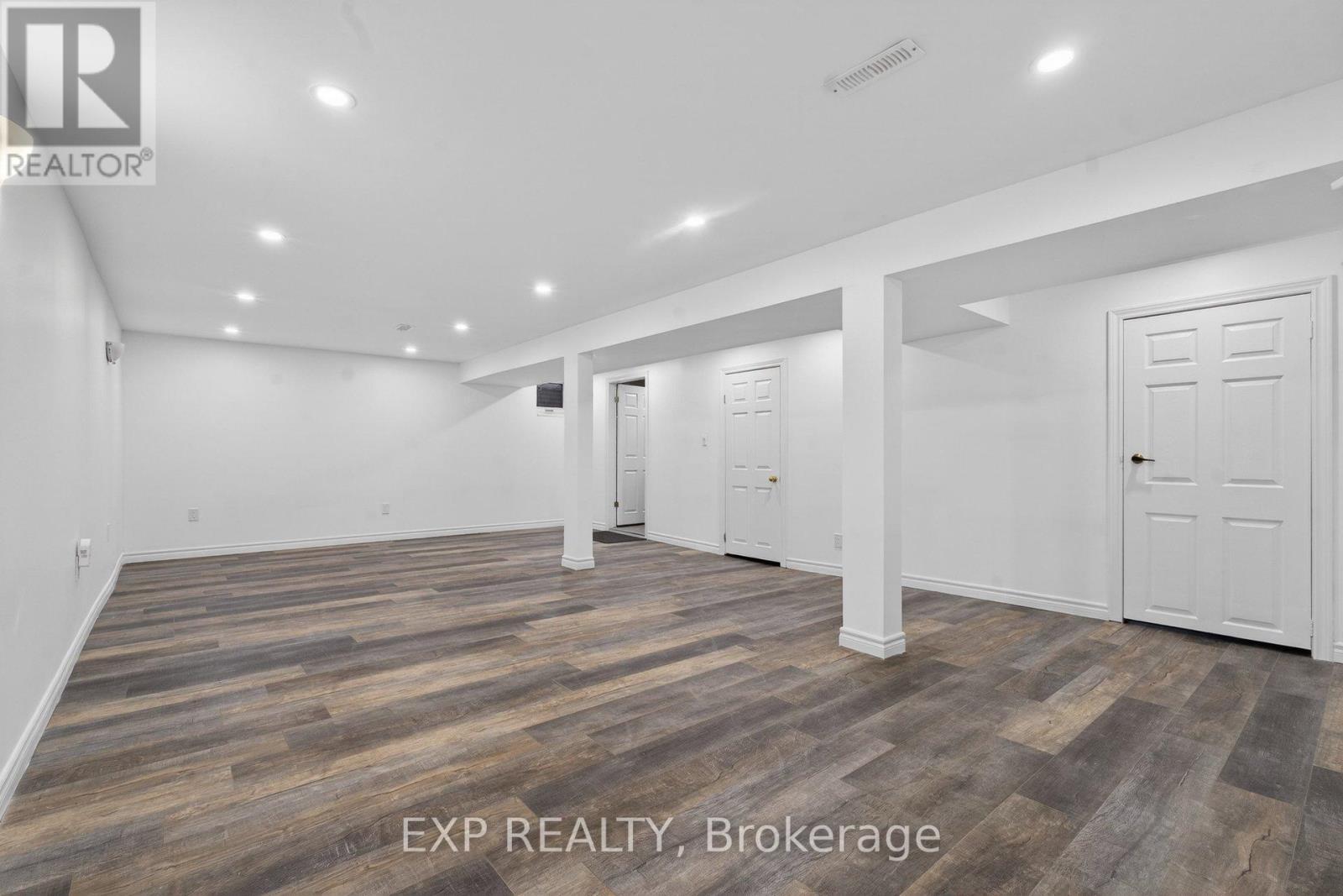 2 Gladiator Road, Markham, ON - Indoor Photo Showing Other Room