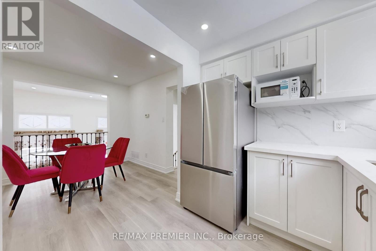 3348 Burdock Place, Mississauga, ON - Indoor