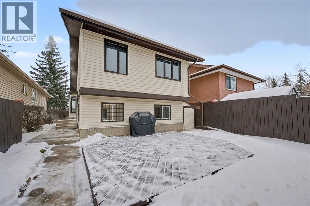 34 Woodglen Crescent Sw, Calgary, AB - Outdoor With Exterior