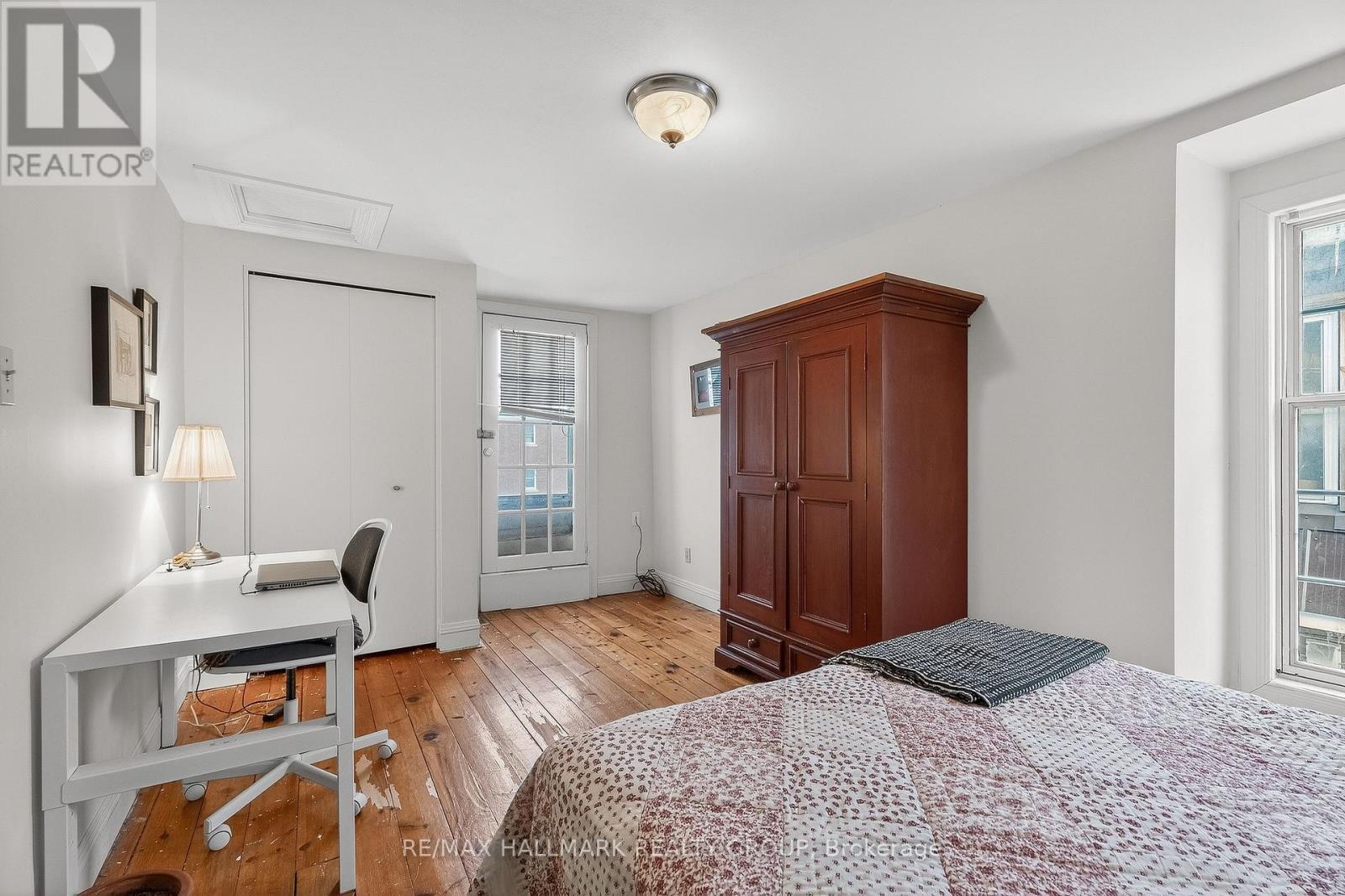 77 King George Street, Ottawa, ON - Indoor Photo Showing Bedroom