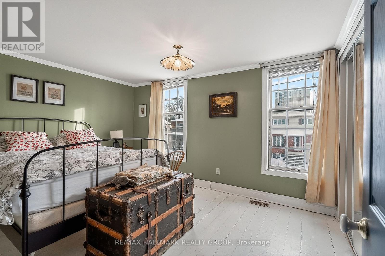 77 King George Street, Ottawa, ON - Indoor Photo Showing Bedroom