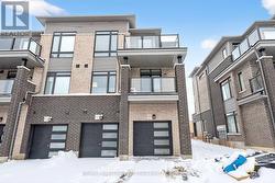 20 EMMAS WAY Whitby, ON L1R 0S7