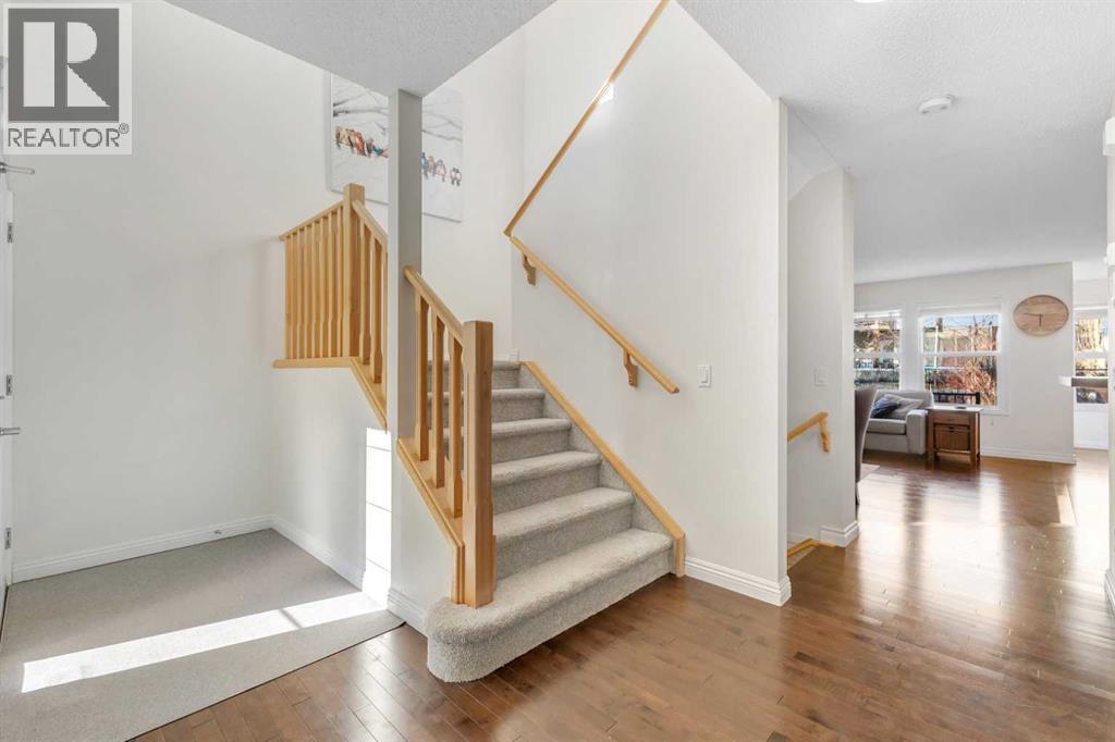 29 Sunset Close, Cochrane, AB - Indoor Photo Showing Other Room