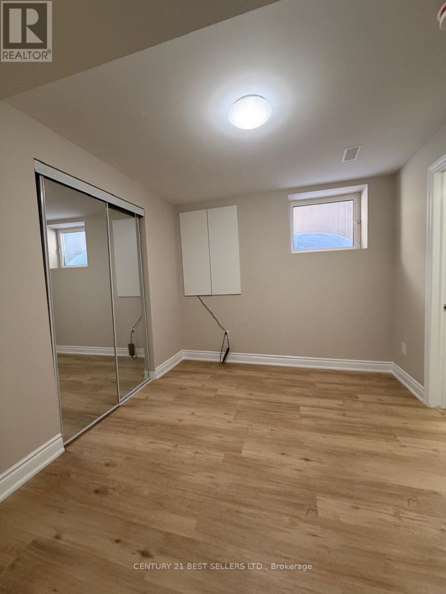 4423 Glen Erin Drive, Mississauga, ON - Indoor Photo Showing Other Room