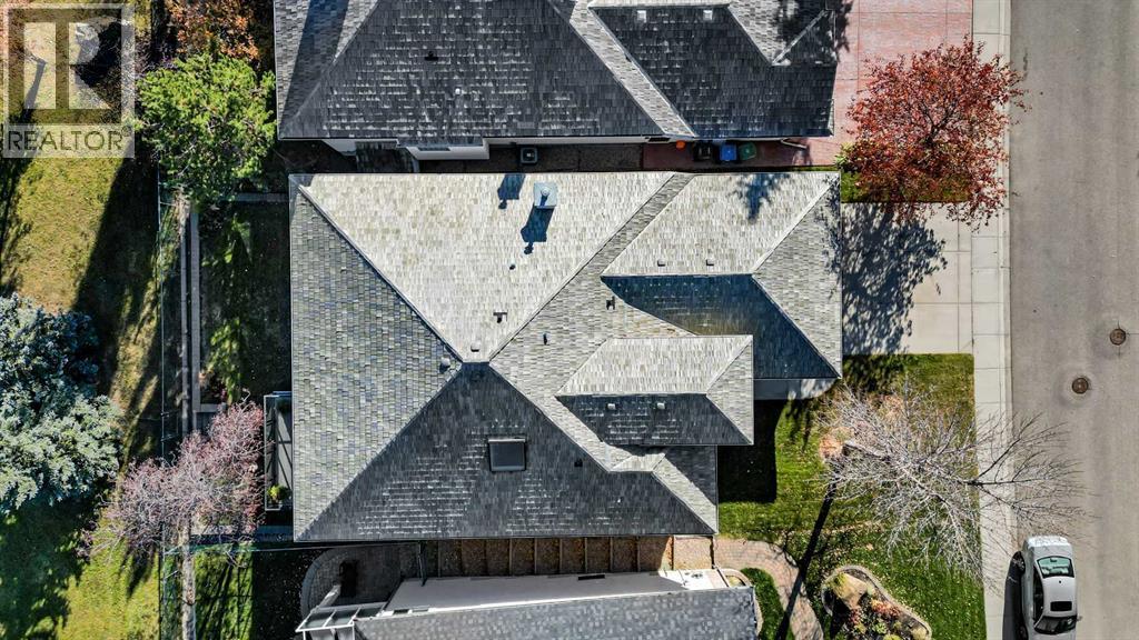 69 Evergreen Crescent Sw, Calgary, AB - Outdoor