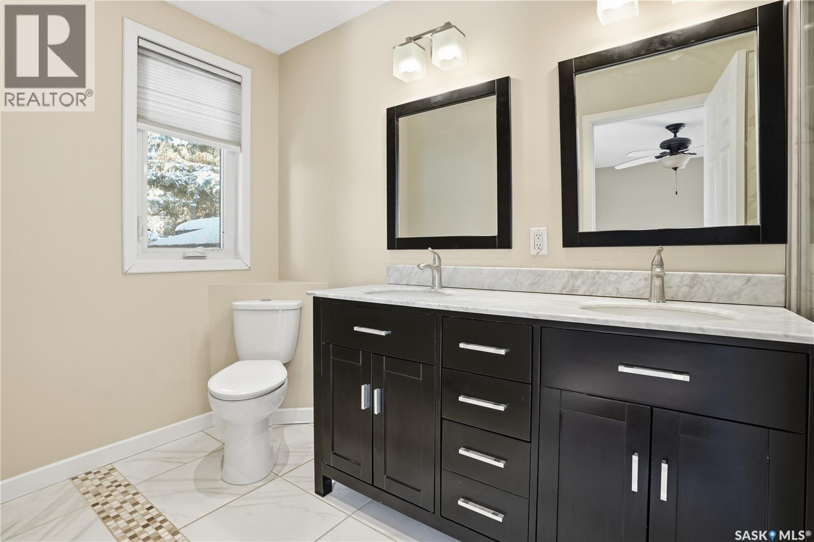 19 Martin Crescent, Regina, SK - Indoor Photo Showing Bathroom