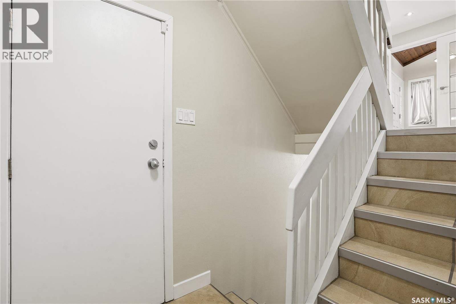 19 Martin Crescent, Regina, SK - Indoor Photo Showing Other Room