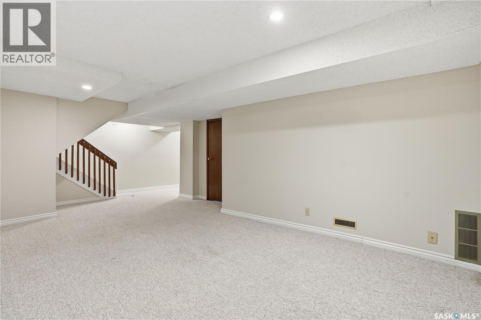 19 Martin Crescent, Regina, SK - Indoor