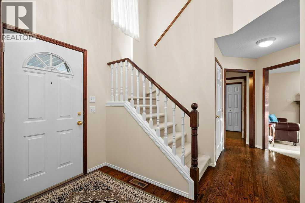 63 Douglas Park Boulevard Se, Calgary, AB - Indoor Photo Showing Other Room