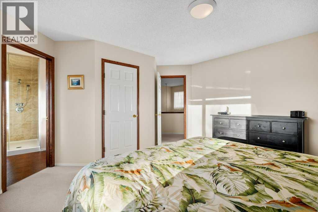 63 Douglas Park Boulevard Se, Calgary, AB - Indoor Photo Showing Bedroom